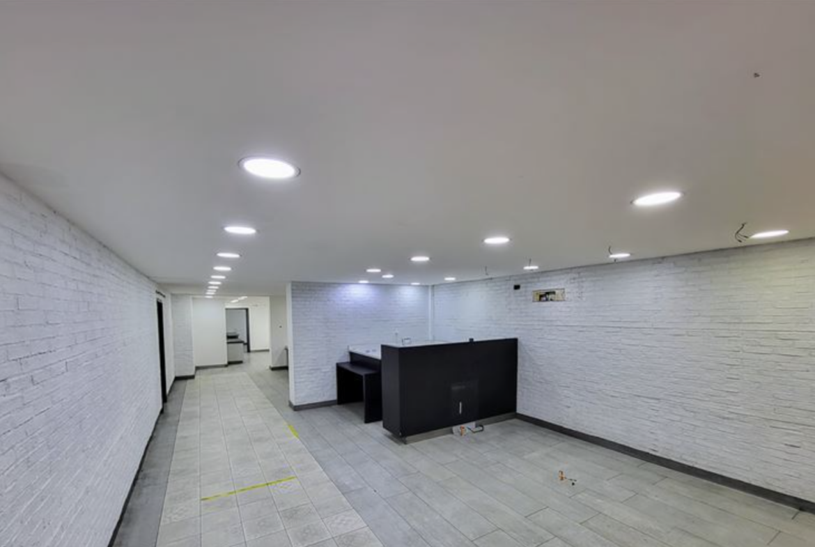 ARRIENDO LOCAL COMERCIAL | ISIDORA GOYENECHEA, LAS CONDES