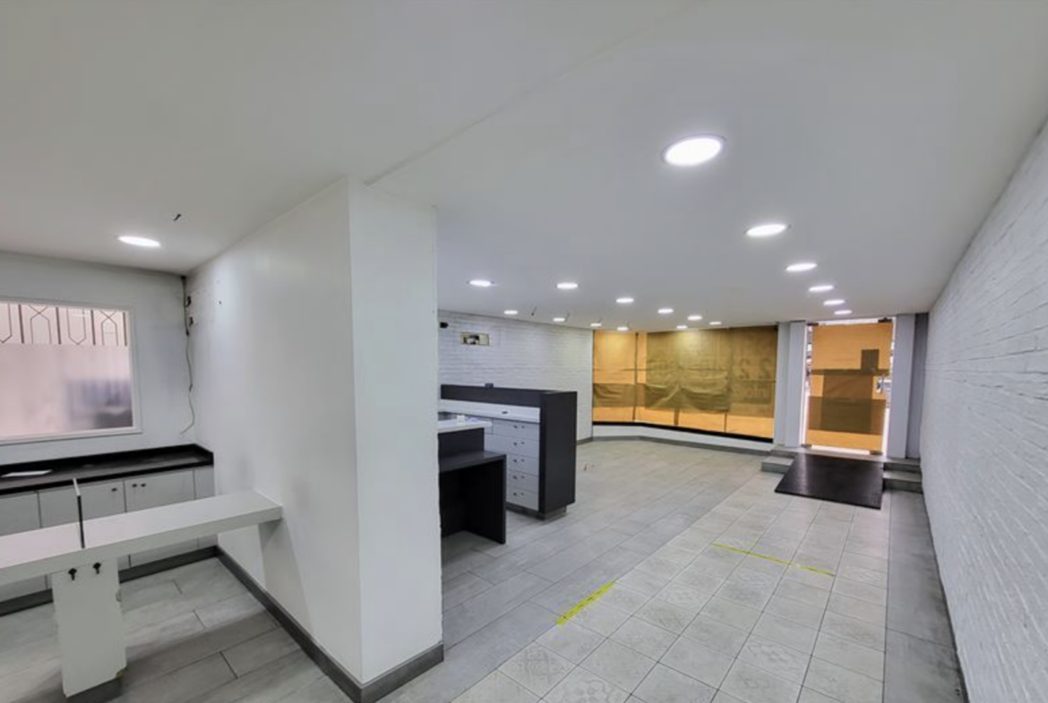 ARRIENDO LOCAL COMERCIAL | ISIDORA GOYENECHEA, LAS CONDES