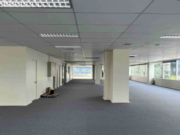 OFICINA EN ARRIENDO | CIUDAD EMPRESARIAL, HUECHURABA