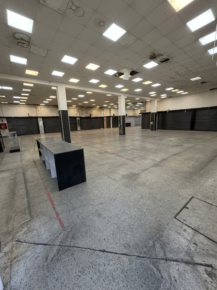 LOCAL COMERCIAL EN ESQUINA  |  CENTRO DE CONCEPCIÓN