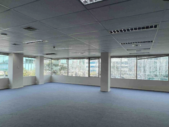 OFICINA EN ARRIENDO | CIUDAD EMPRESARIAL, HUECHURABA