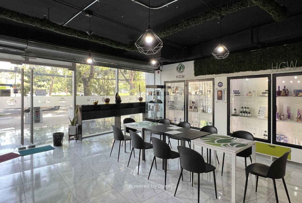 ARRIENDO LOCAL/OFICINA | EDIFICIO PUENTE SUECIA
