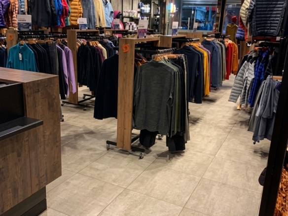 LOCAL COMERCIAL HABILITADO – SANTIAGO CENTRO