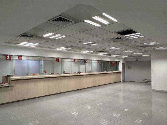 ARRIENDO LOCAL COMERCIAL | NUEVA YORK 69, SANTIAGO