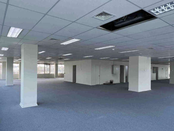 OFICINA EN ARRIENDO | CIUDAD EMPRESARIAL, HUECHURABA