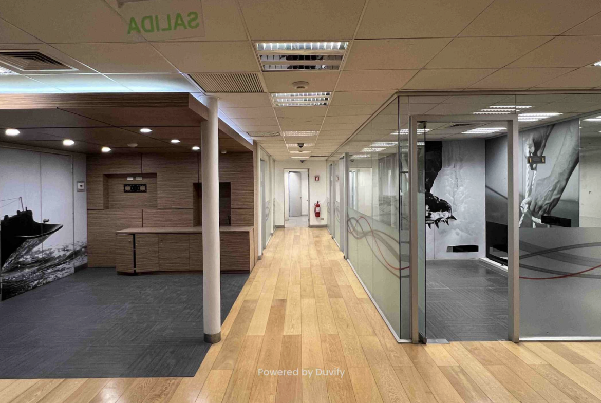 ARRIENDO LOCAL COMERCIAL | NUEVA YORK 69, SANTIAGO