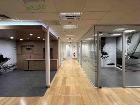 ARRIENDO LOCAL COMERCIAL | NUEVA YORK 69, SANTIAGO