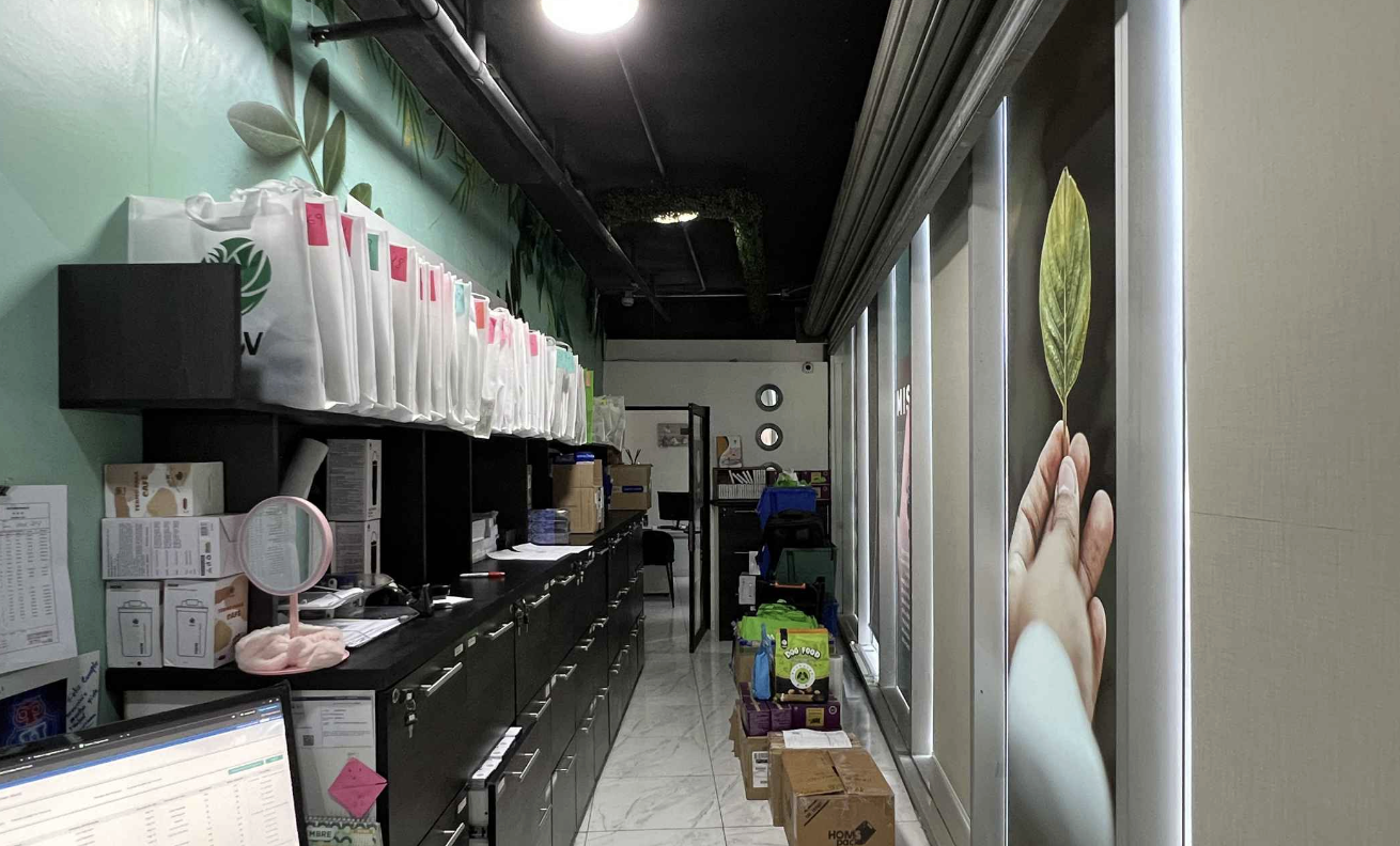 7 ARRIENDO LOCAL/OFICINA | EDIFICIO PUENTE SUECIA