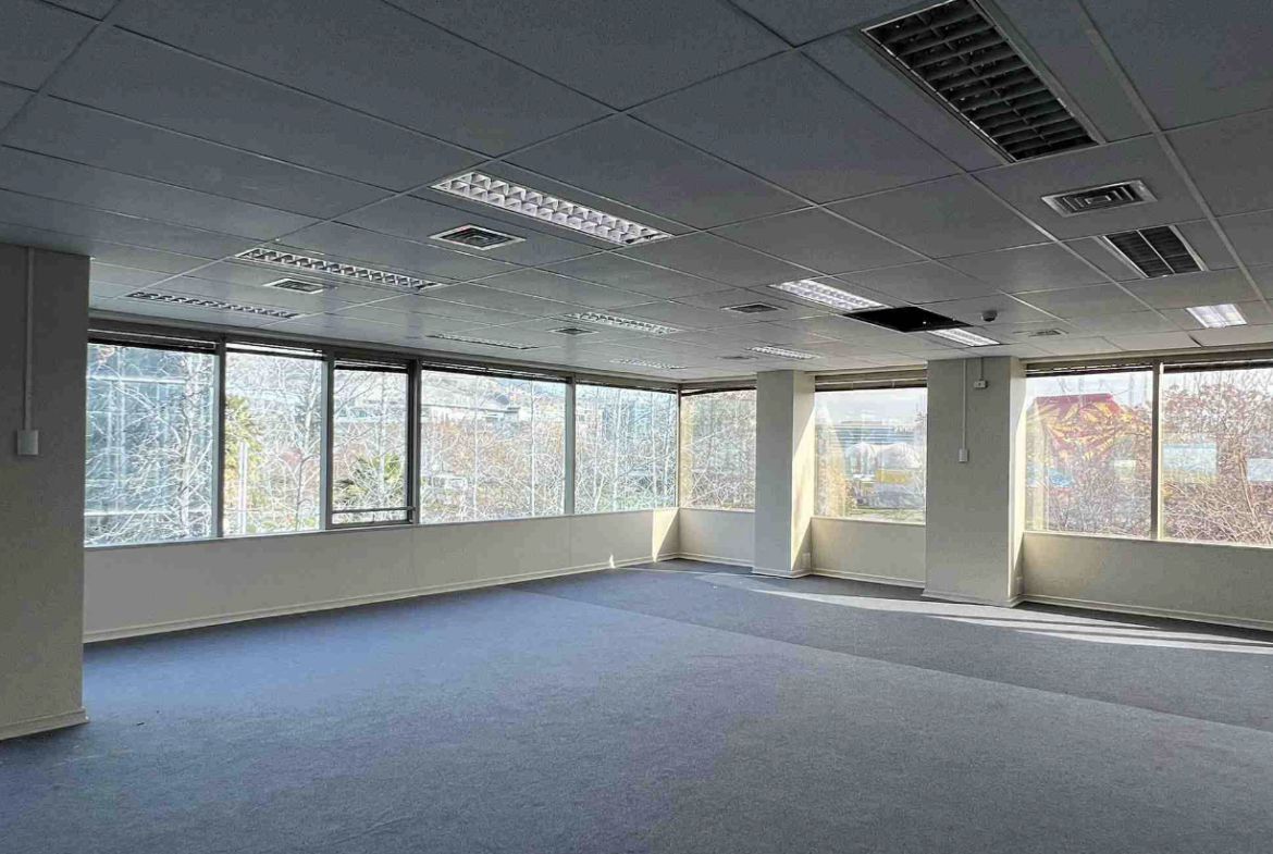 OFICINA EN ARRIENDO | CIUDAD EMPRESARIAL, HUECHURABA