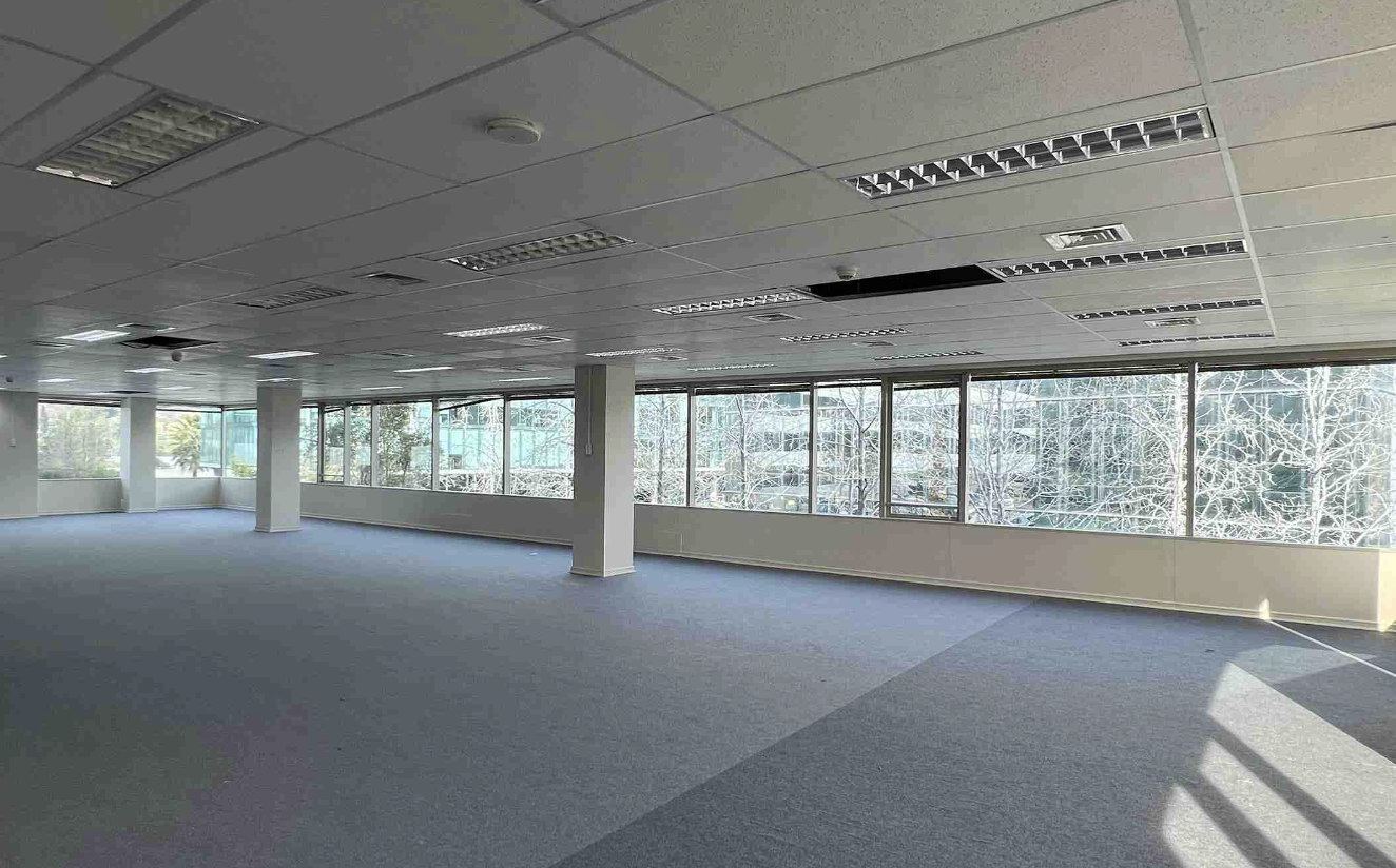 OFICINA EN ARRIENDO | CIUDAD EMPRESARIAL, HUECHURABA