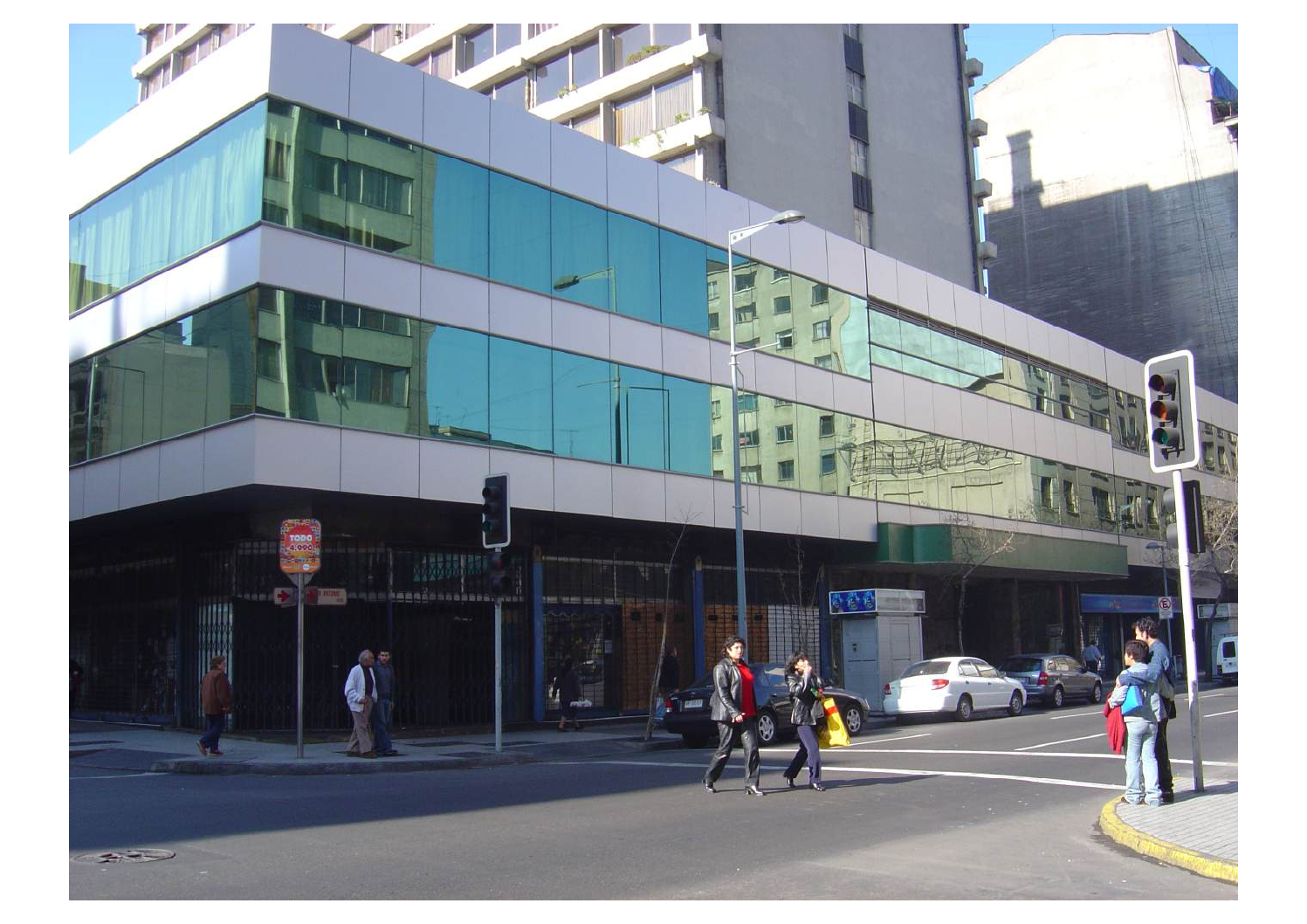 Local Comercial en Arriendo | San Antonio / Monjitas