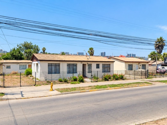 VENTA TERRENO COMERCIAL AV. BALMACEDA
