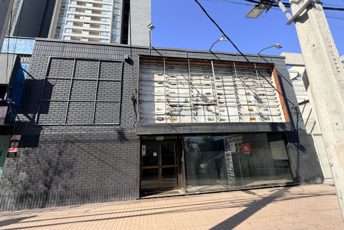 VENTA /ARRIENDO LOCAL COMERCIAL | AV. VICUÑA MACKENNA