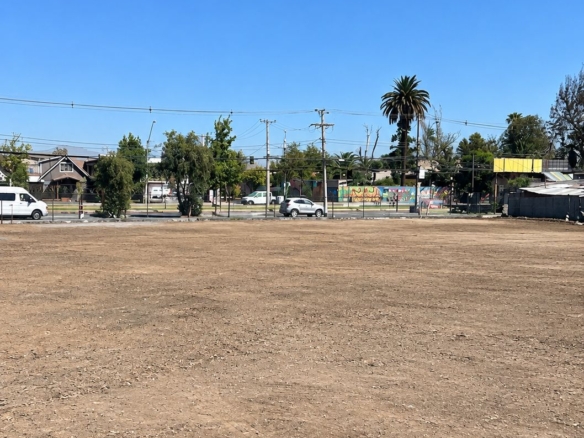 VENTA TERRENO AV. PAJARITOS