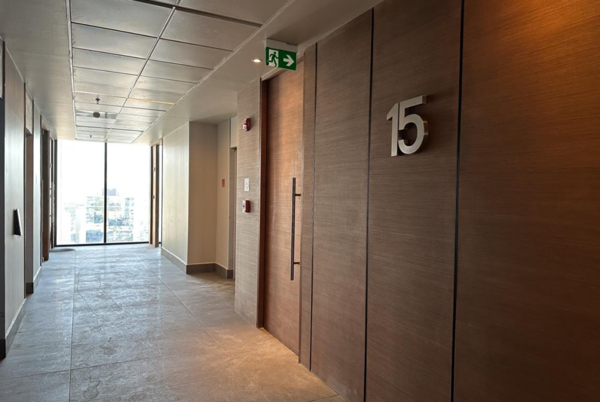 ARRIENDO OFICINAS CORPORATIVAS | ED. ALMIRANTE PASTENE
