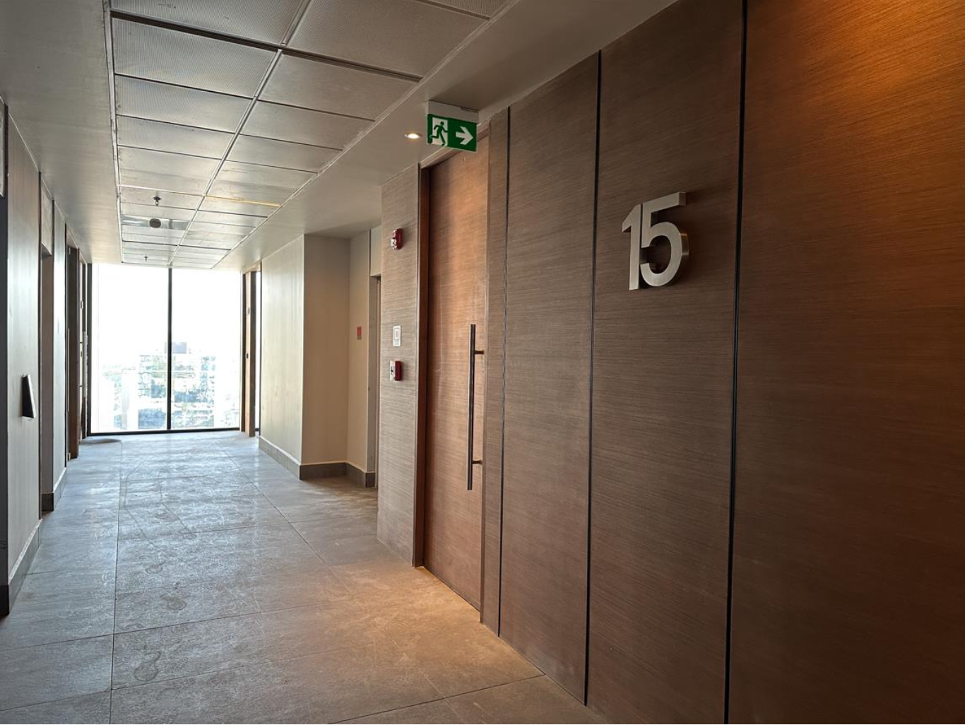 ARRIENDO OFICINAS CORPORATIVAS | ED. ALMIRANTE PASTENE