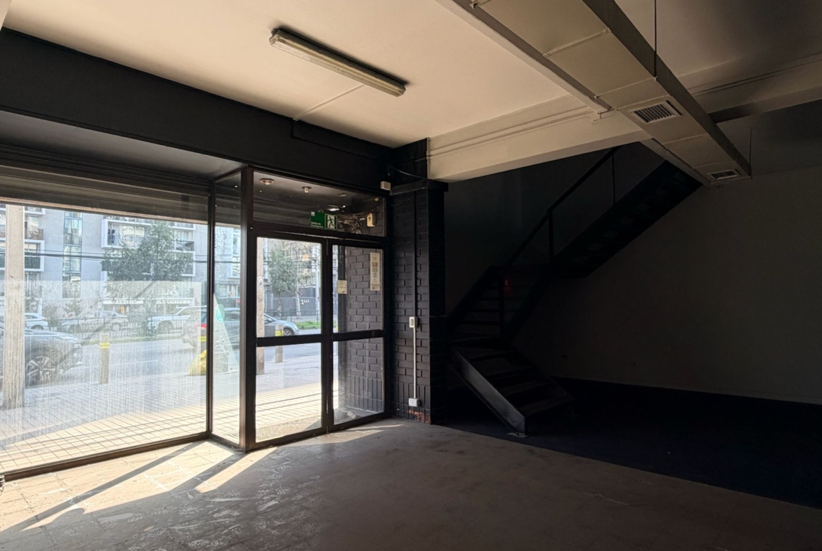 VENTA /ARRIENDO LOCAL COMERCIAL | AV. VICUÑA MACKENNA