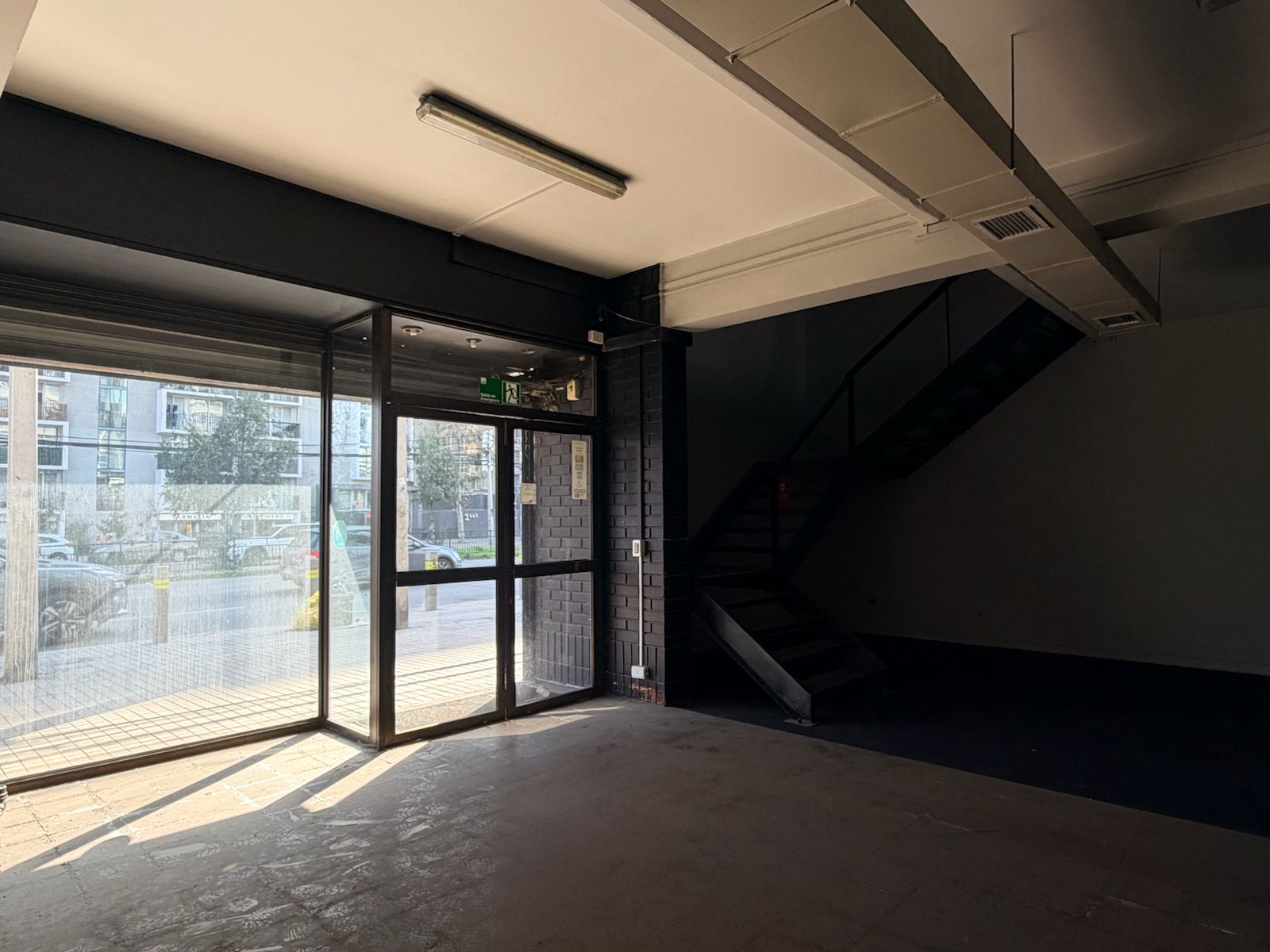 12 VENTA /ARRIENDO LOCAL COMERCIAL | AV. VICUÑA MACKENNA