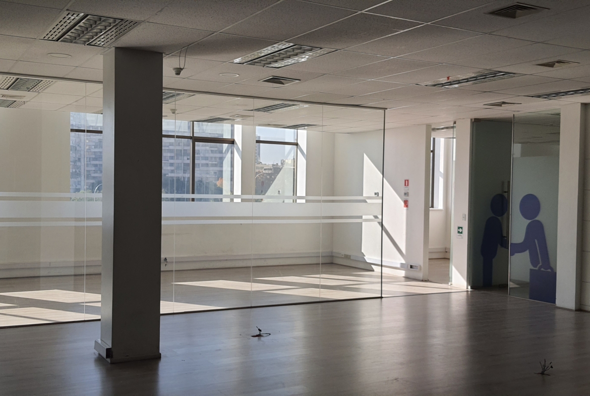 VENTA | EDIFICIO COMERCIAL CON RENTA EN PROVIDENCIA