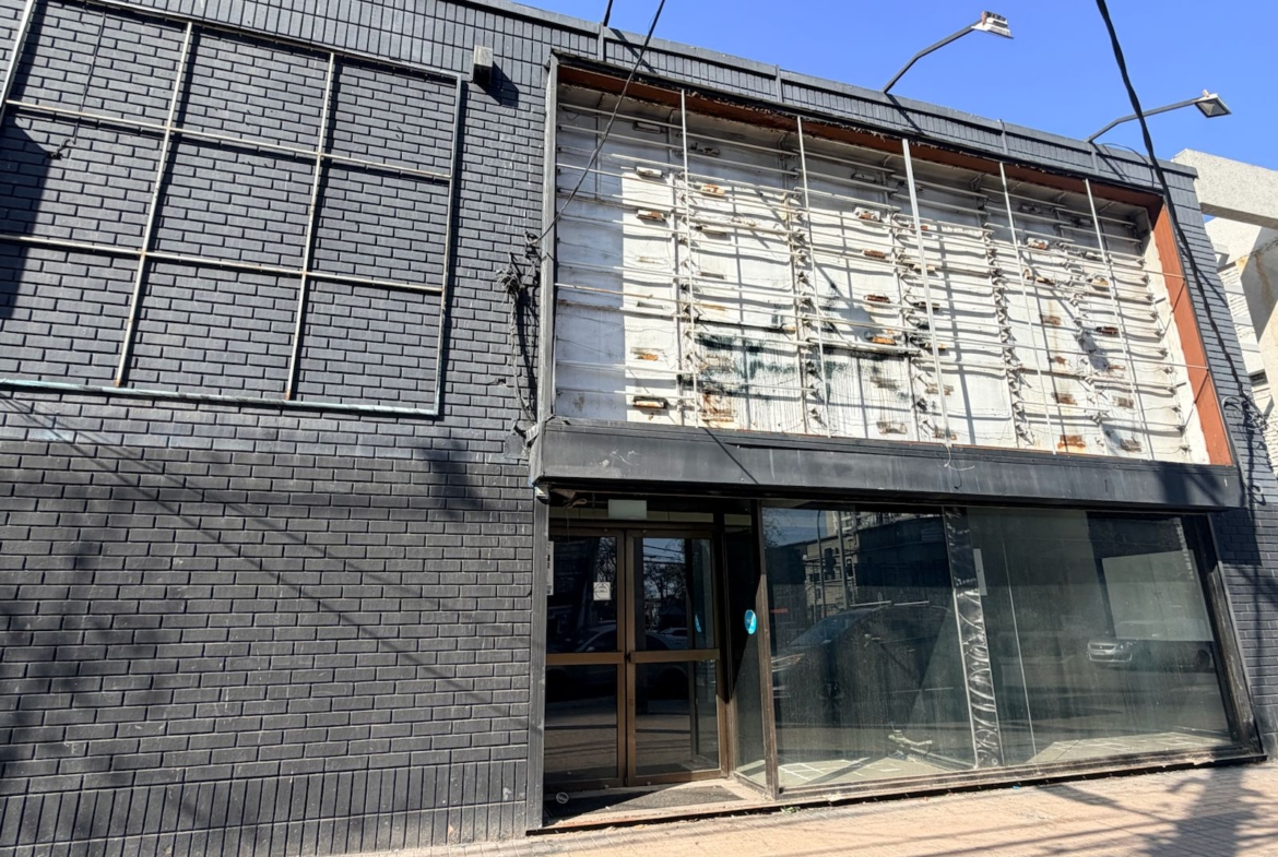 VENTA /ARRIENDO LOCAL COMERCIAL | AV. VICUÑA MACKENNA
