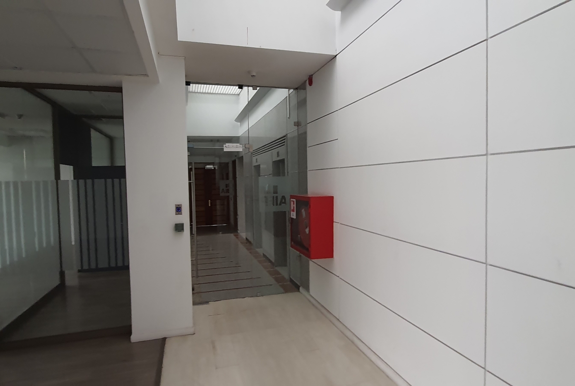VENTA | EDIFICIO COMERCIAL CON RENTA EN PROVIDENCIA