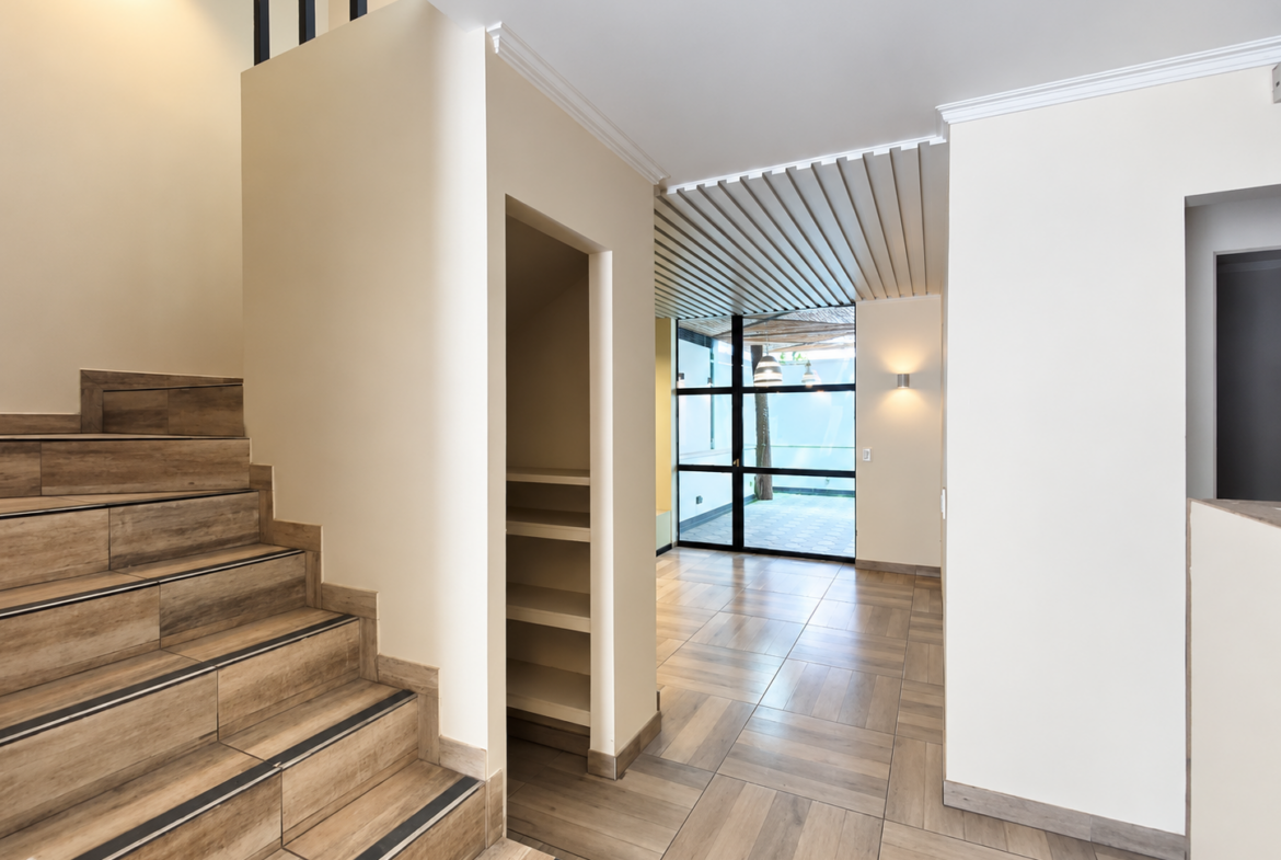VENTA-ARRIENDO LOCAL STAND ALONE | TABANCURA, VITACURA