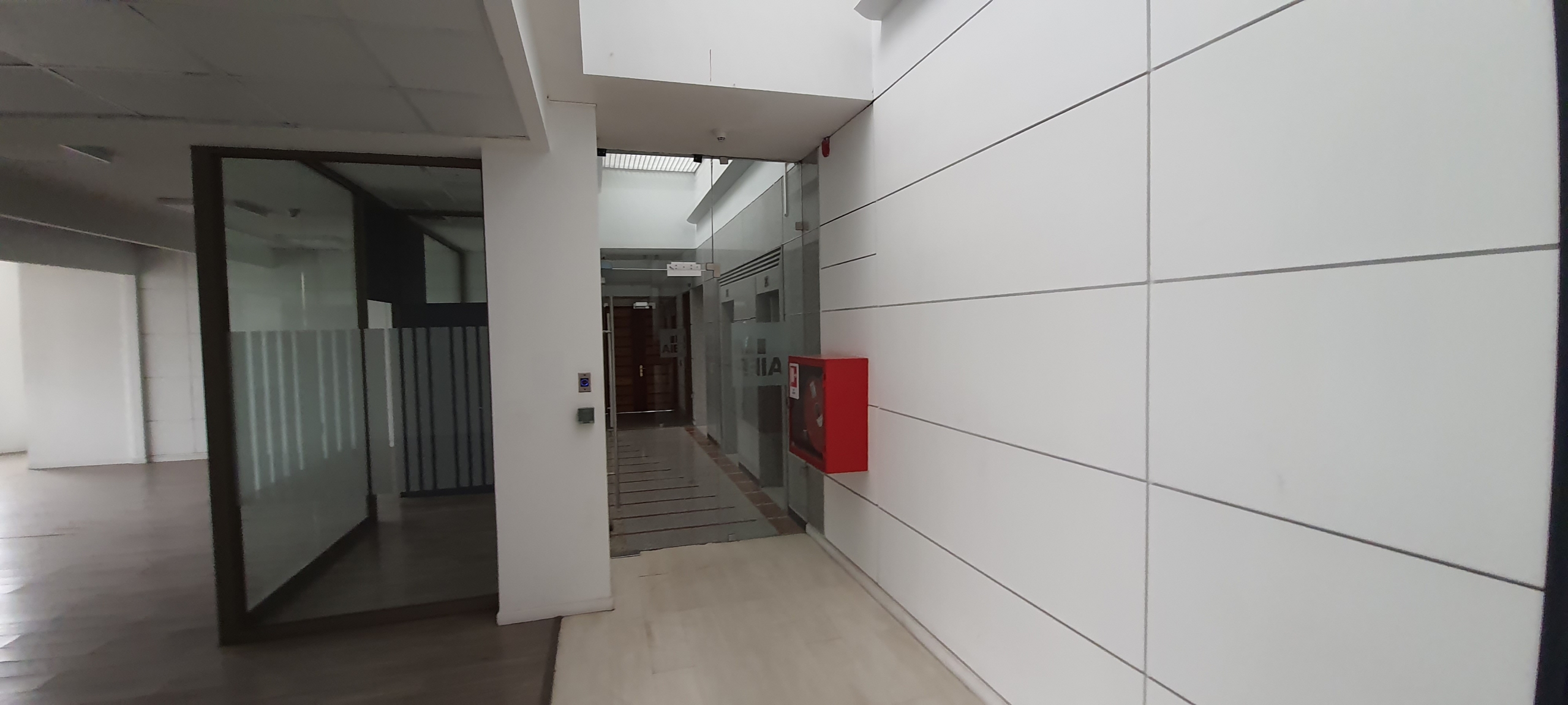 4 VENTA | EDIFICIO COMERCIAL CON RENTA EN PROVIDENCIA