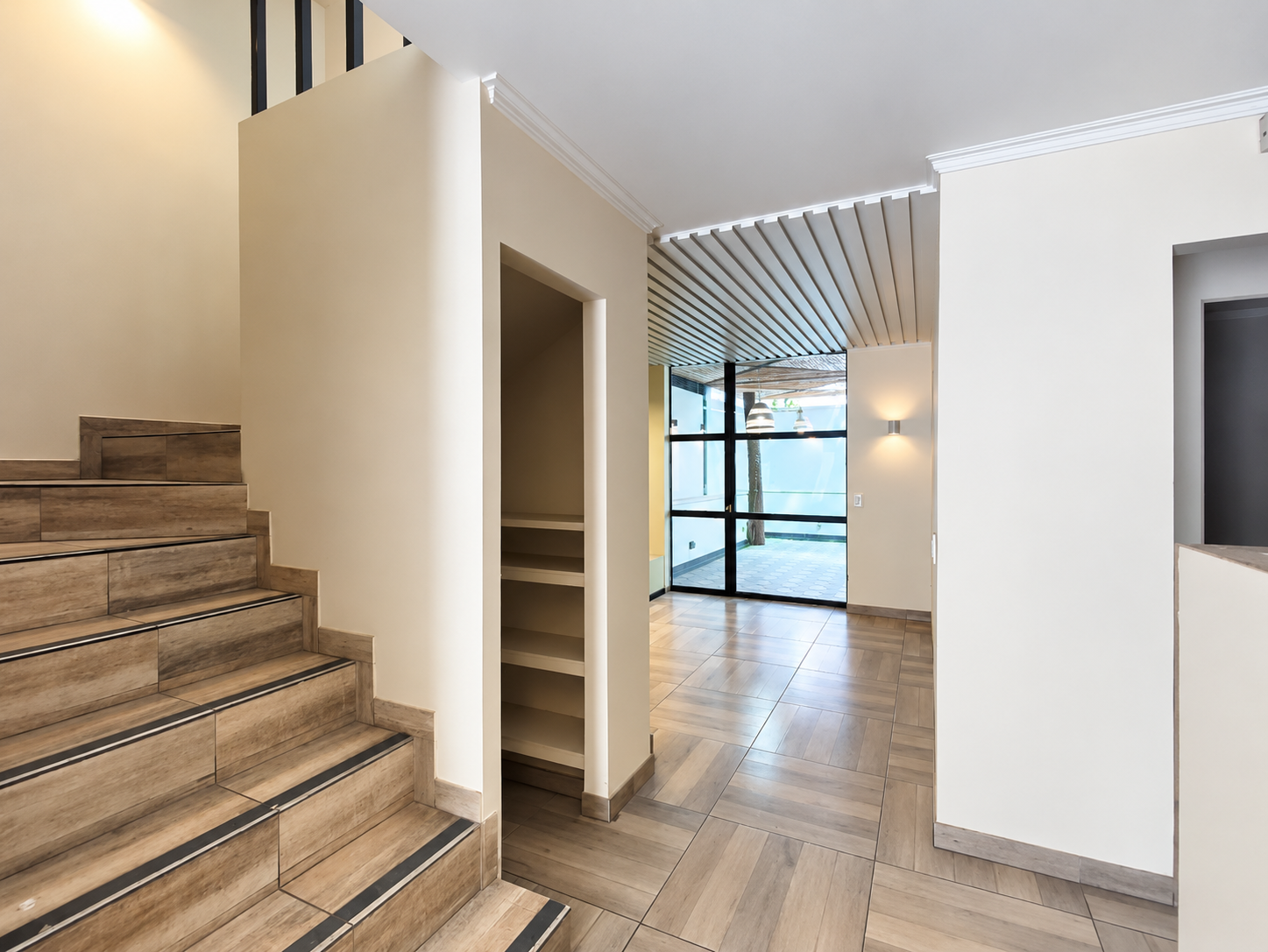 4 VENTA-ARRIENDO LOCAL STAND ALONE | TABANCURA, VITACURA