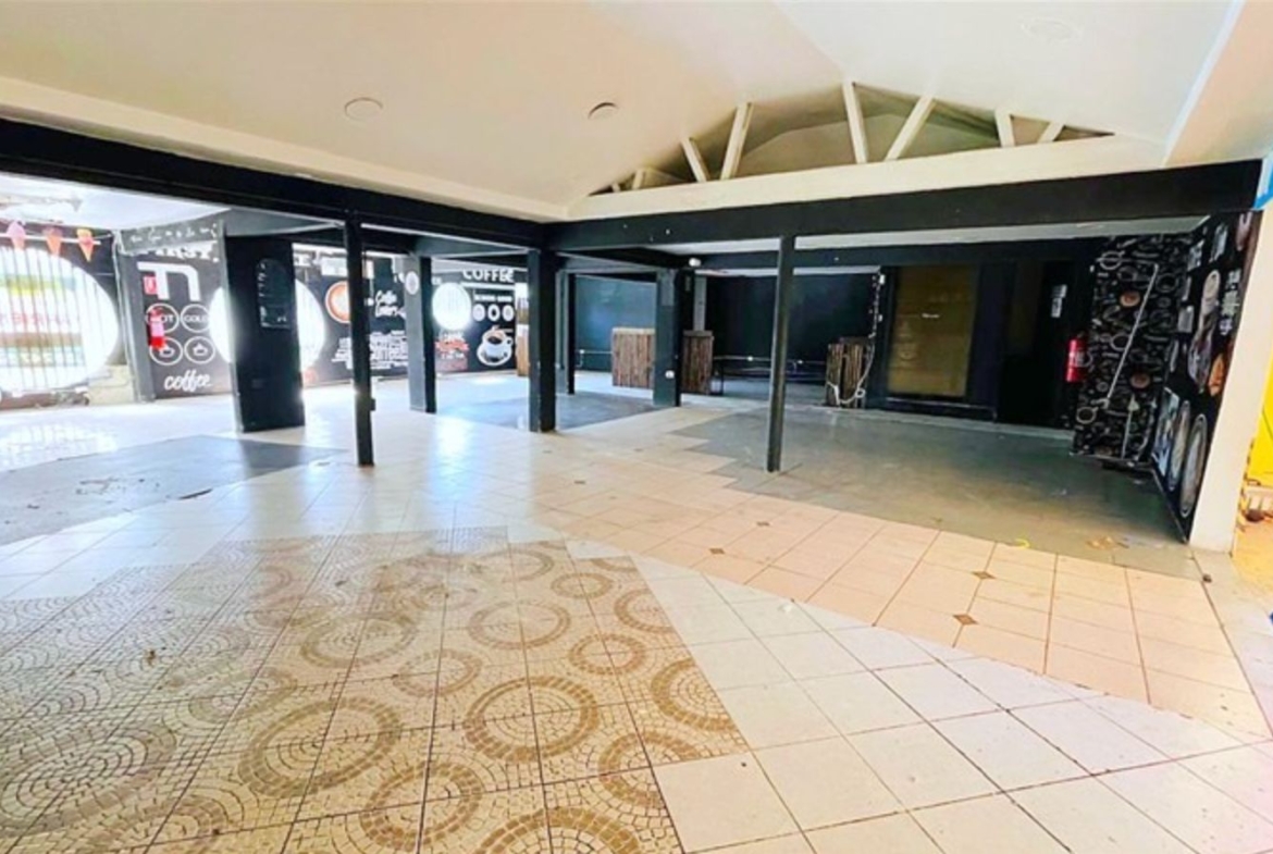 ARRIENDO LOCAL | AV. VITACURA – LO MATTA, VITACURA