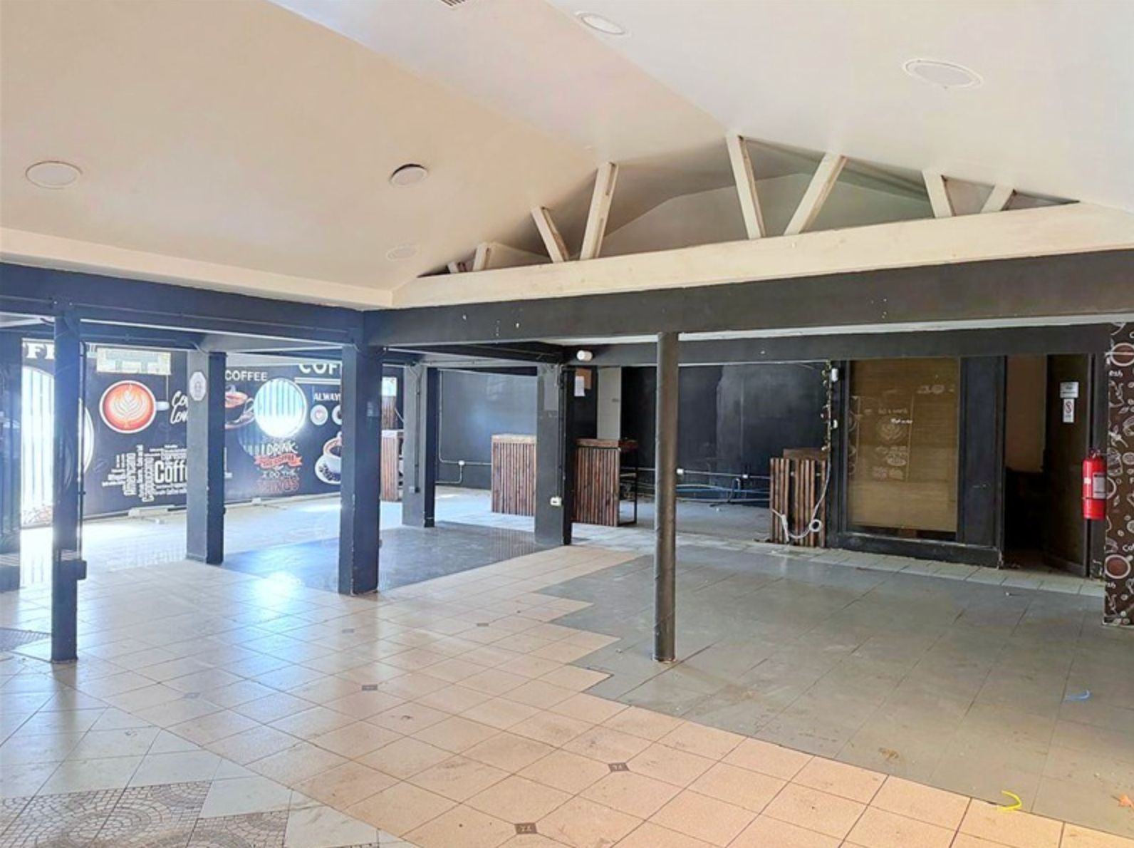 ARRIENDO LOCAL | AV. VITACURA – LO MATTA, VITACURA