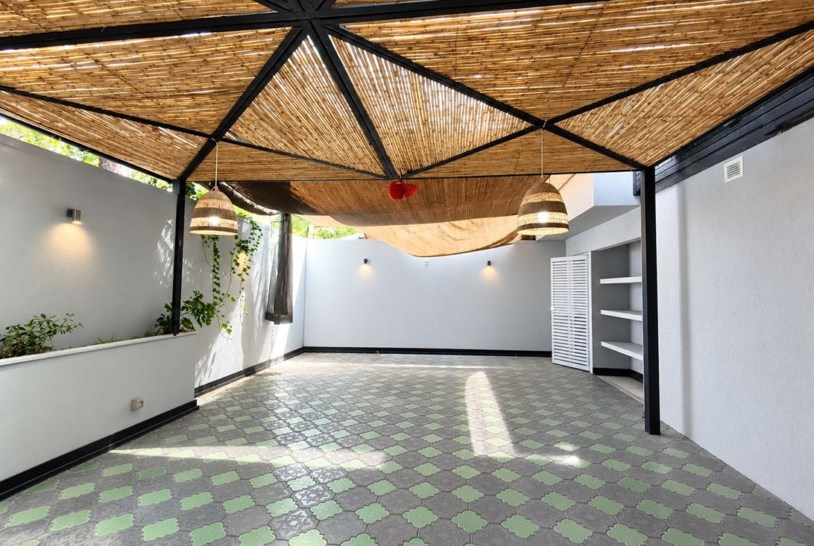 VENTA-ARRIENDO LOCAL STAND ALONE | TABANCURA, VITACURA